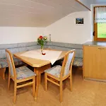 Δωμάτια σε οικογενειακή κατοικία Gaestehaus Bergruh Tux