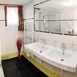 Δωμάτια σε οικογενειακή κατοικία Gaestehaus Bergruh Tux