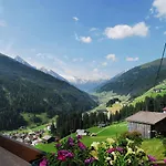 Gaestehaus Bergruh * Tux