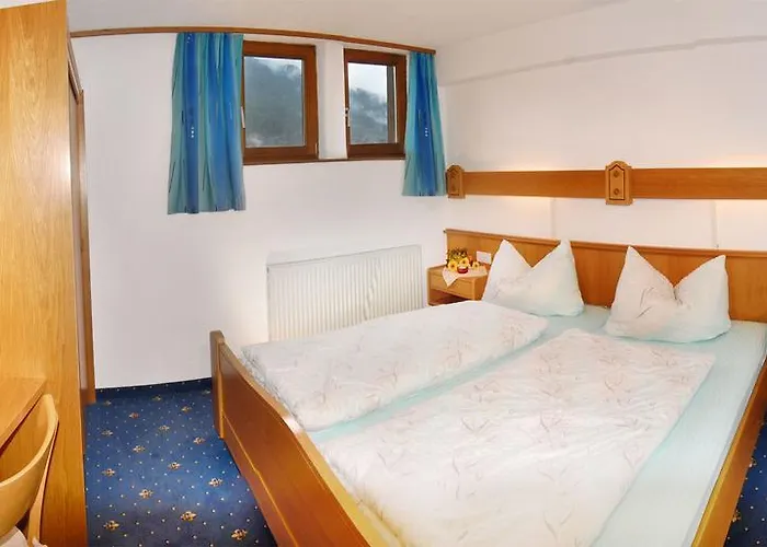 Δωμάτια σε οικογενειακή κατοικία Gaestehaus Bergruh Tux